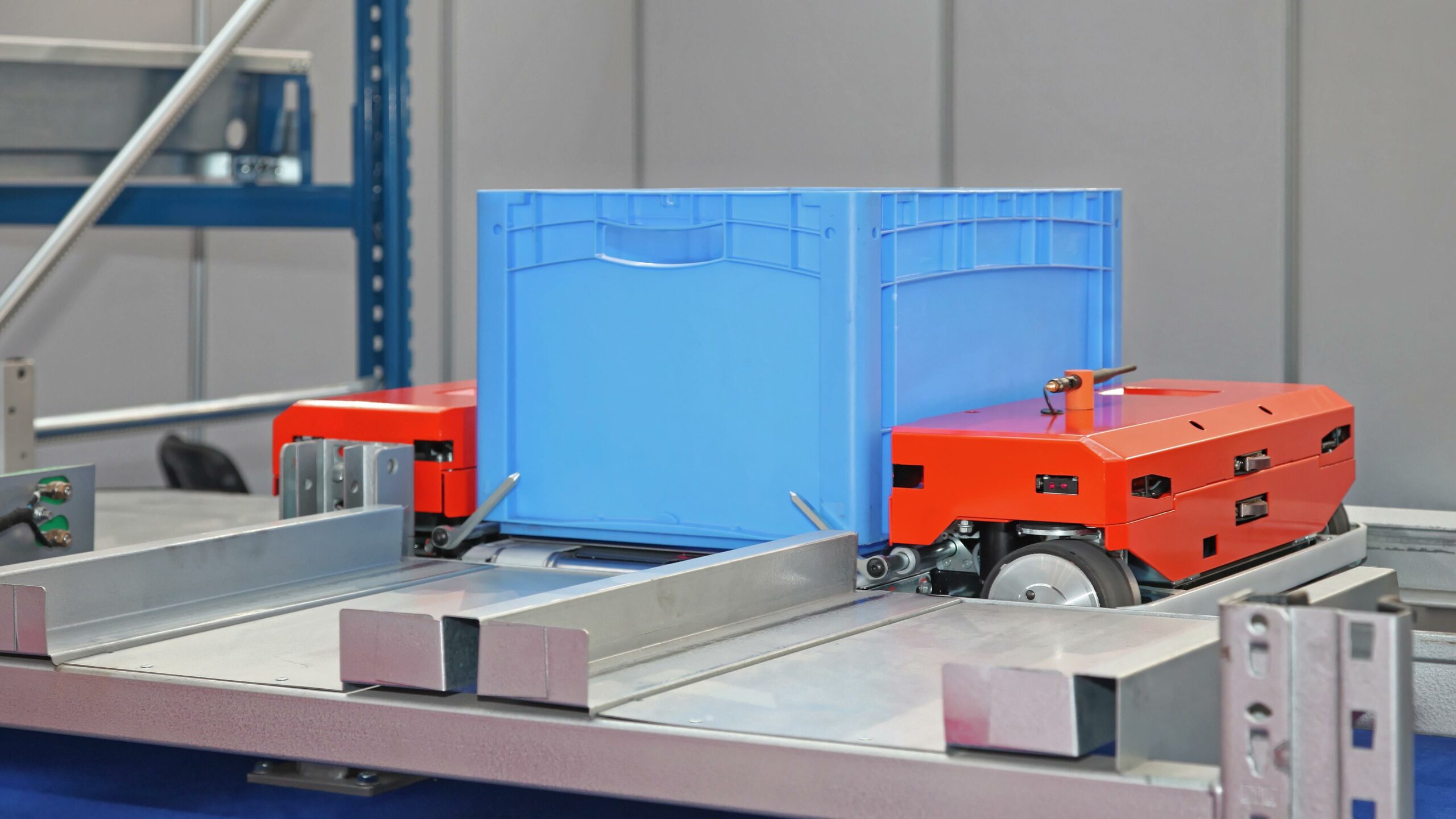 Frozen multi temperature cold storage facility